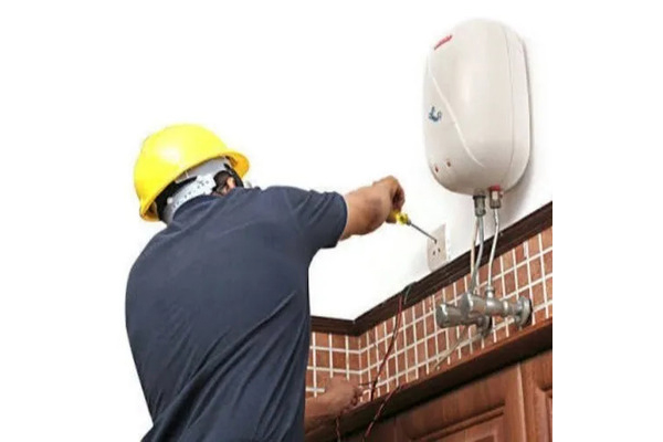 Door Step Geyser Repair and Installation Service in Noida