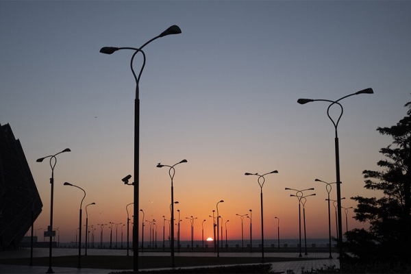 Top Street Light Pole Traders in Delhi NCR