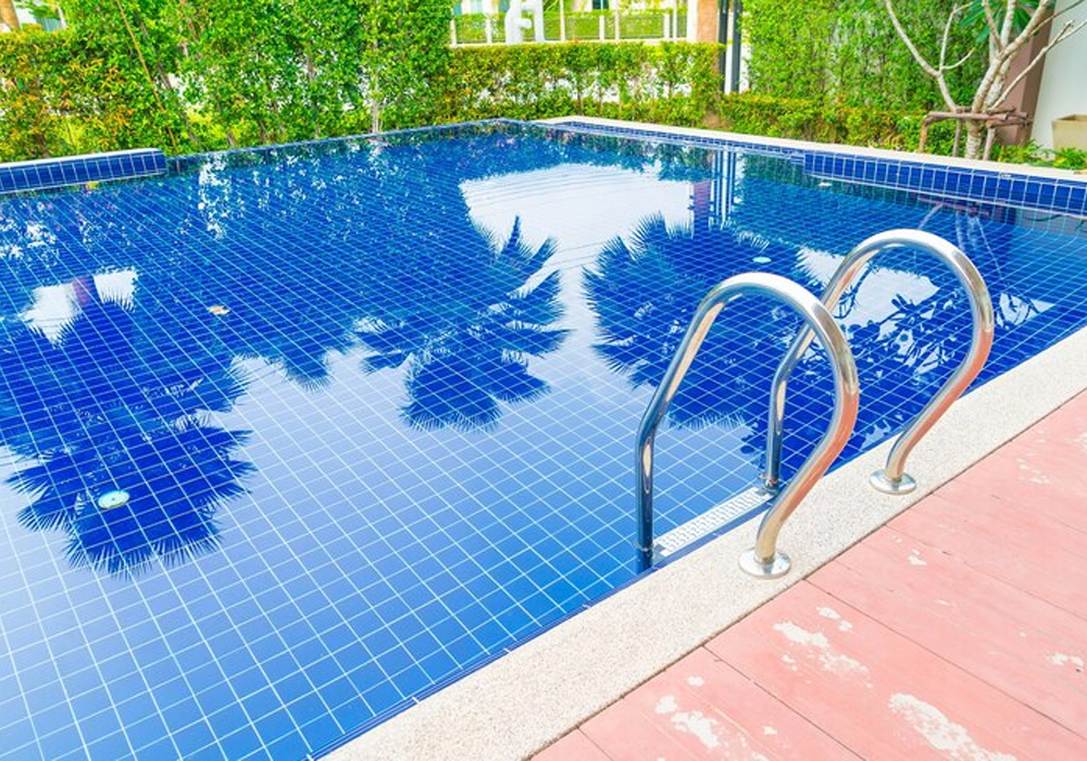 Top Tips for Successful Swimming Pool Construction Projects